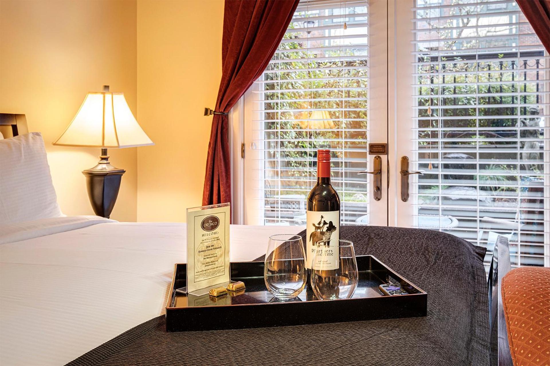 The Orenco Station Hotel Хилсборо Экстерьер фото